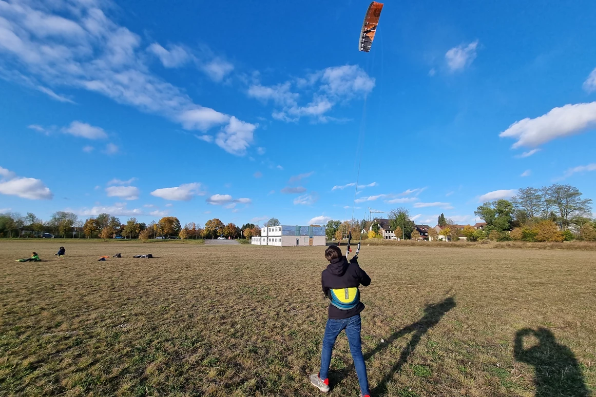 Kitesurf: Kite-Aufbaukurse in München - Kite Fly High - Community / Shop / Schule München