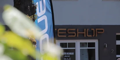 Kite school - Region Fehmarn - Logo_Eingangsbereich_Shop.jpg
 - Gold Kiteshop