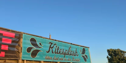 Kite school - Saisonzeiten: Juli - Schleswig-Holstein - Kitesplash Kiteschule Fehmarn Wallnau
