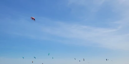 Kiteschule - Start- und Landezone: Große Start- und Landezone - Spanien - Kitespot Playa de Salinas