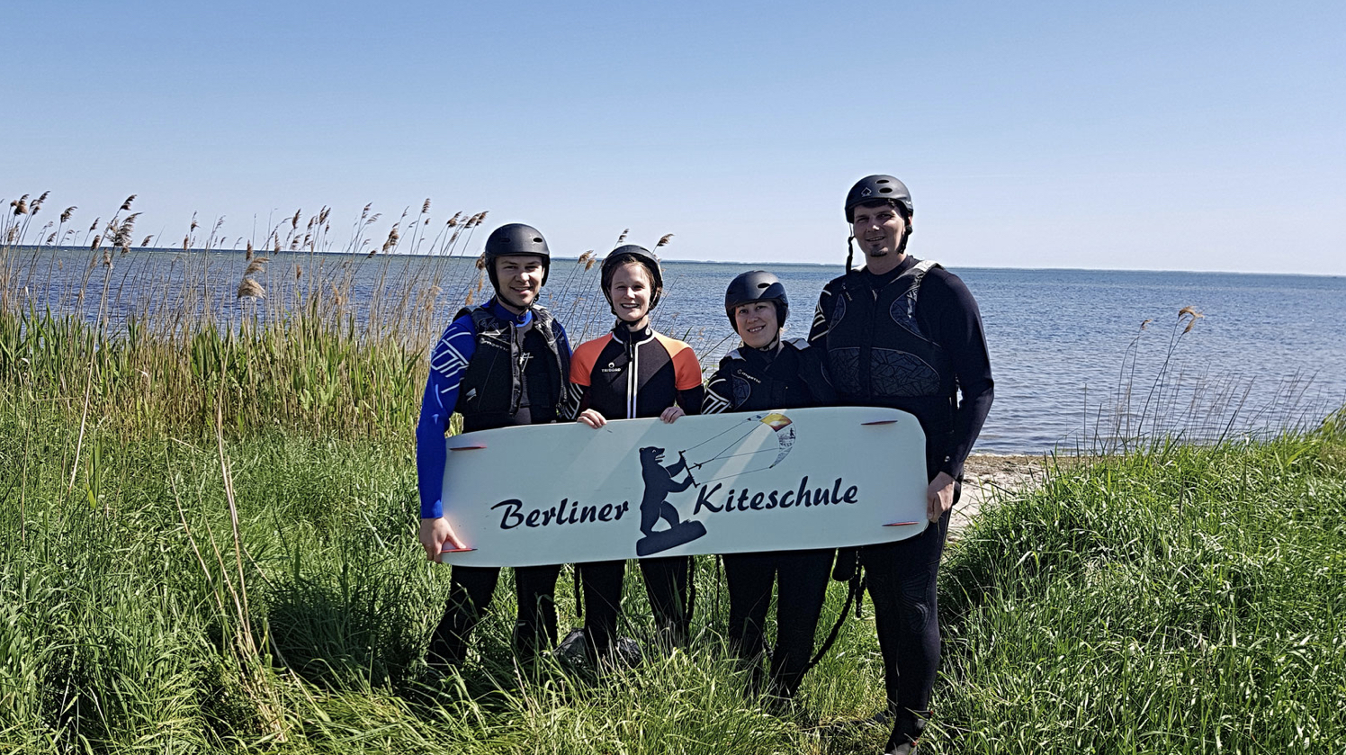 Berliner Kiteschule Rügen  Discover our kite courses Day course kitesurfing 3h