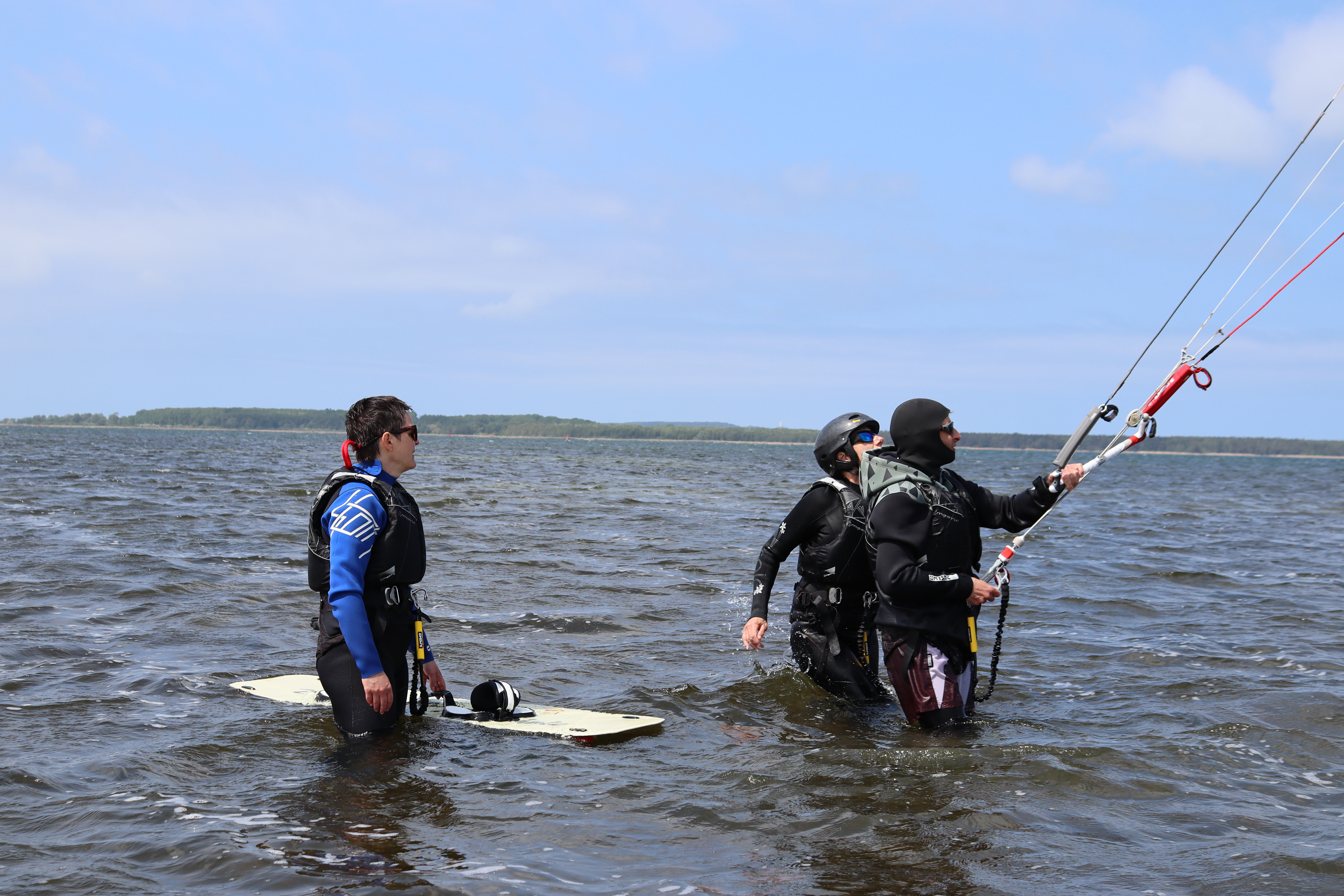 Berliner Kiteschule Rügen  Discover our kite courses 4 day kitesurfing course Rügen 12h